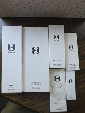 ONE SKIN Skincare Set — White Packaging